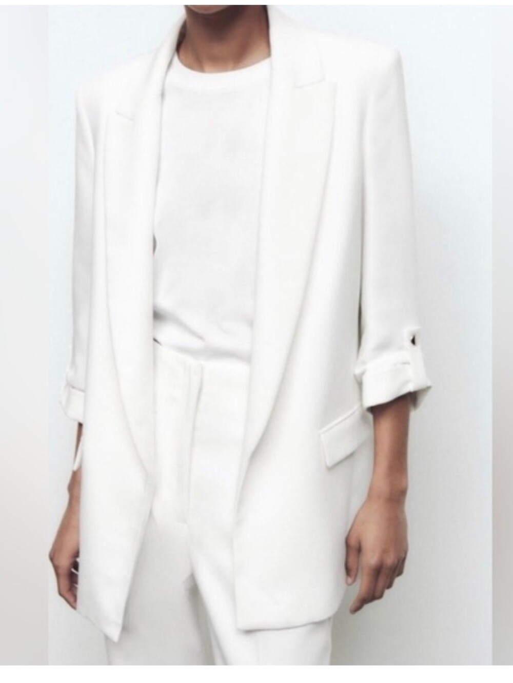 Zara White Oversized Blazer with Rolled Sleeves